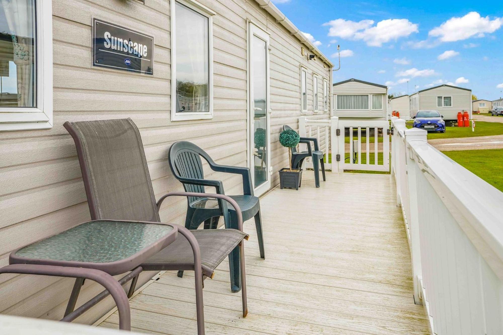 Sunscape Lodge Corton  Esterno foto